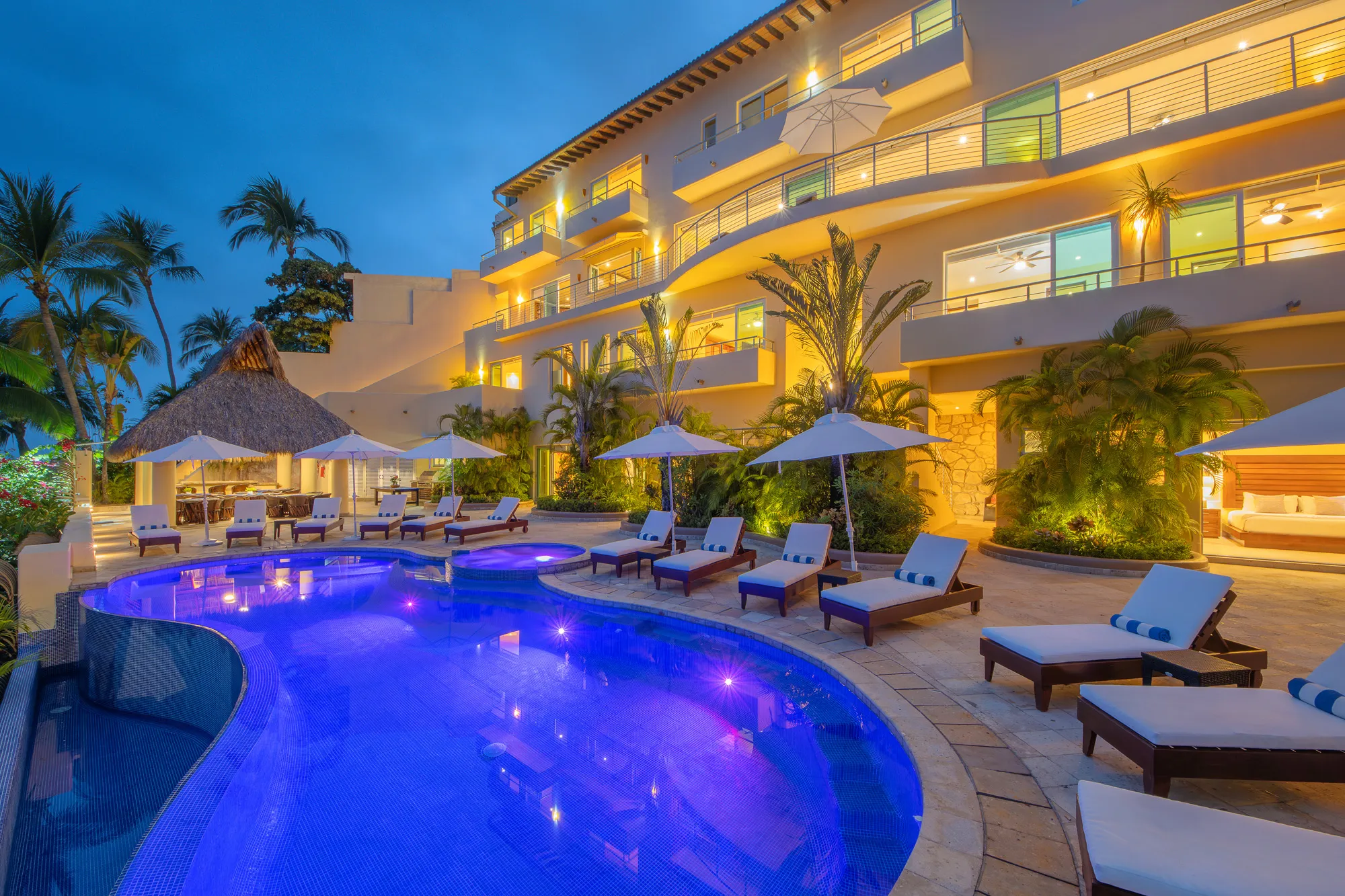 Villa Montecito infinity pool Puerto Vallarta hot tub